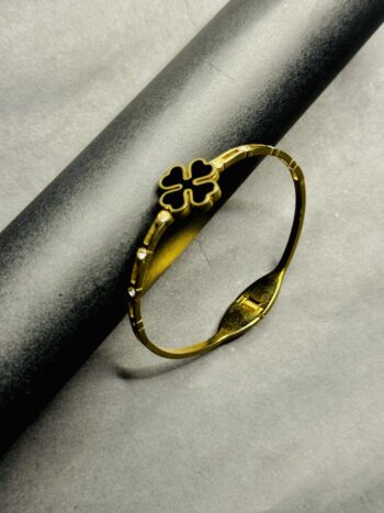 Women’s Black Enamel Four-Leaf Clover Bracelet with Snap Lock Clasp