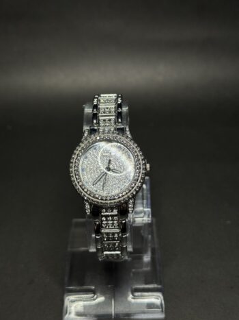 Glacier Shine Crystal Women’s Watch – Elegant & Sparkling Timepiece